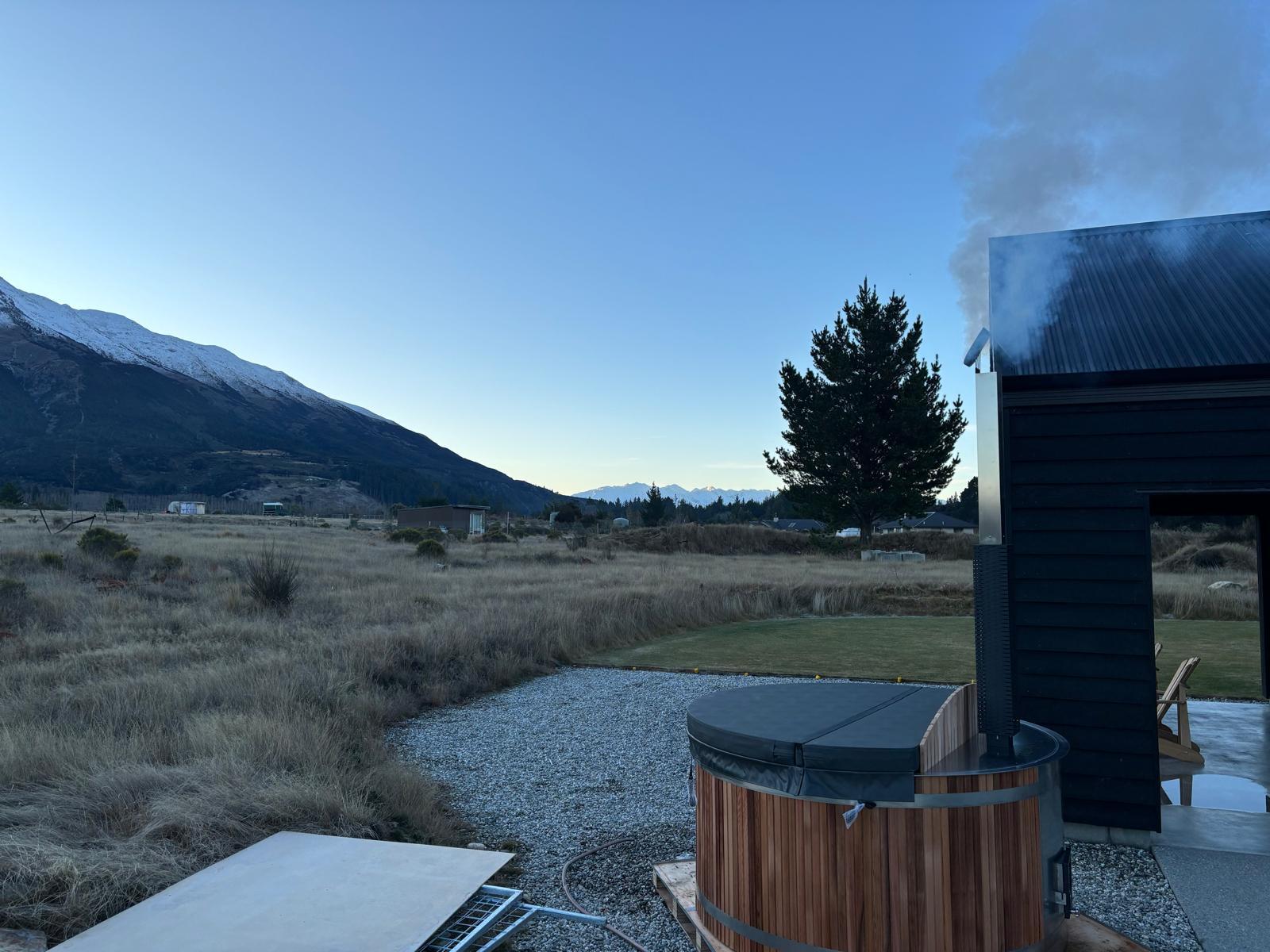 Dual Heating Wood Fired Hot Tub – Canadian Red Cedar