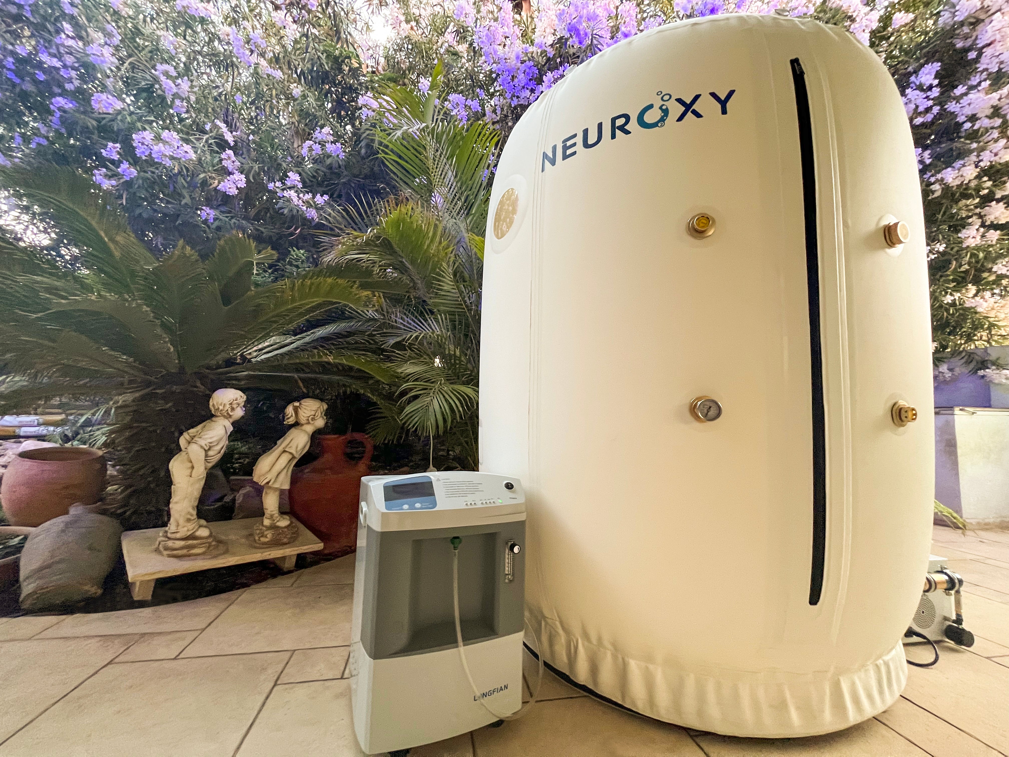 Neuroxy Sitting Hyperbaric Chamber - 1.3 ATA Pressure