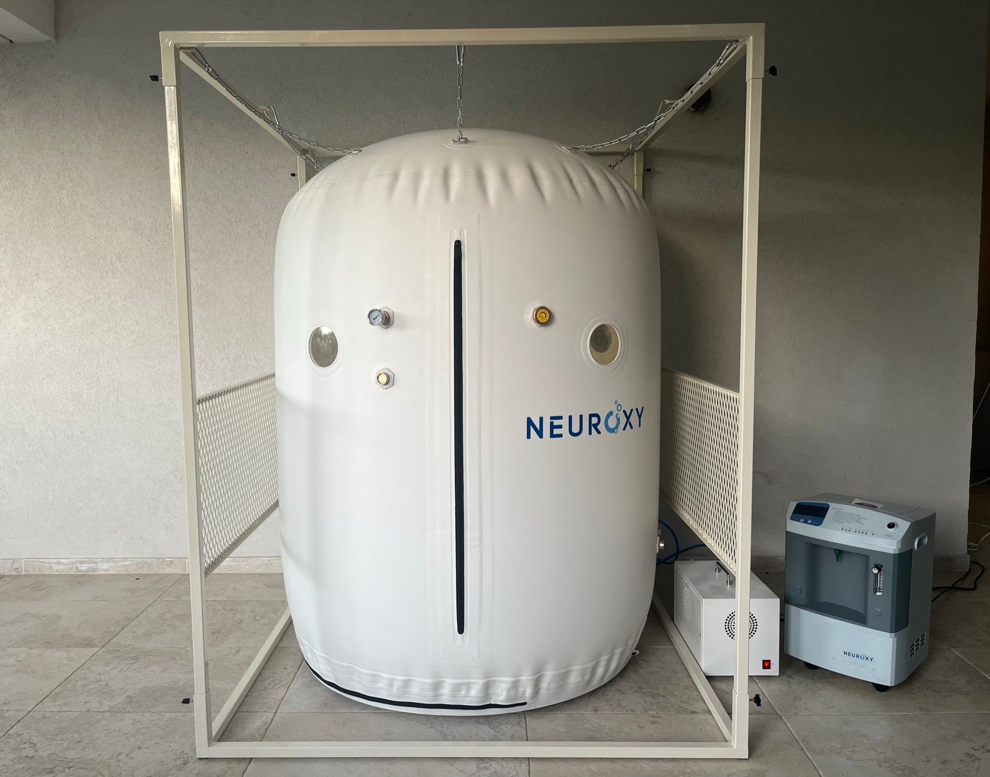 Neuroxy Sitting Hyperbaric Chamber - 1.3 ATA Pressure