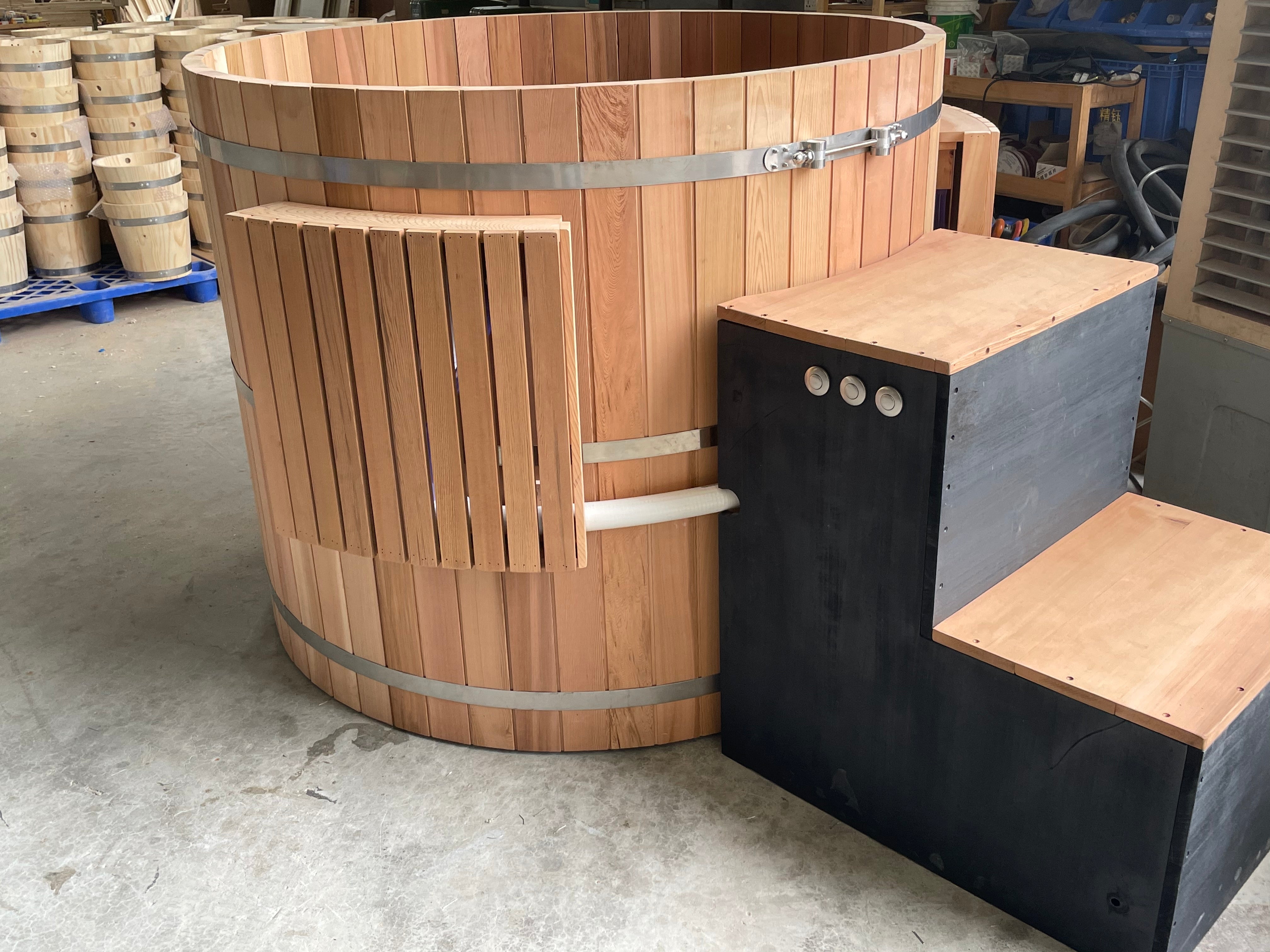 Dual Heating Wood Fired Hot Tub – Canadian Red Cedar