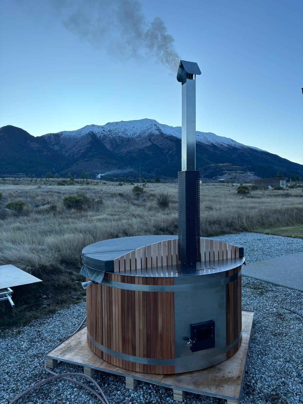 Dual Heating Wood Fired Hot Tub – Canadian Red Cedar
